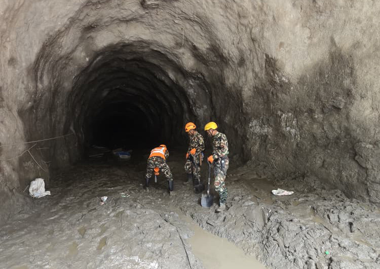 सुरुङमा फेरि भेटियो ६ जनाको शव